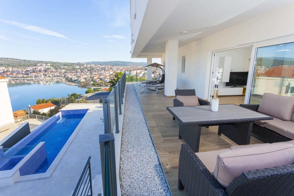 Apartment Solis Okrug Gornji Trogir Exterior photo